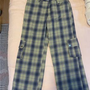 Plaid baggy pants with side pockets